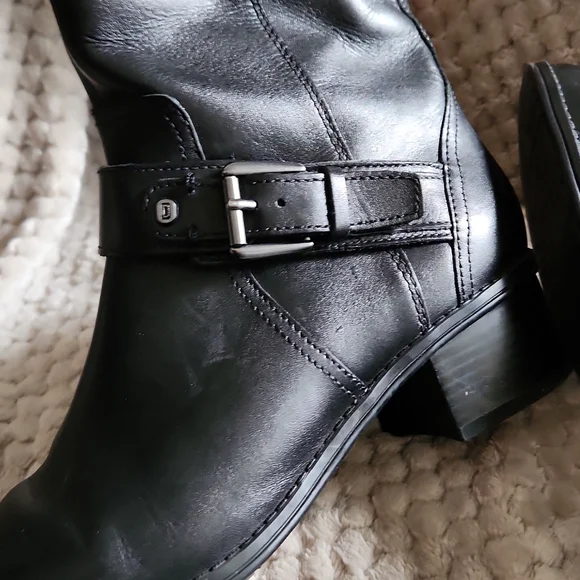 Bandolino Black Leather Knee High Boots - Picture 1 of 15